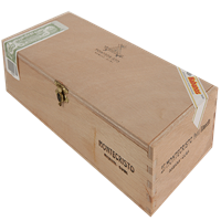 MONTECRISTO PETIT EDMUNDO 25 CIGARS --- Year: 2018 MONTECRISTO PETIT EDMUNDO 25 CIGARS --- Year: 2018