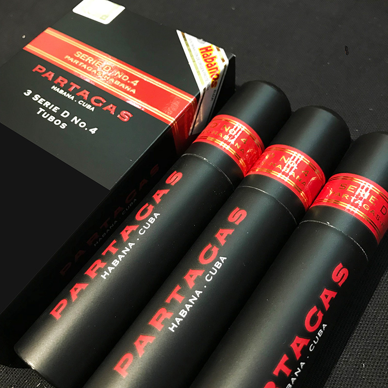 PARTAGAS SERIE D NO.4 A/T 15 Cigars (5 packs of 3 Cigars)