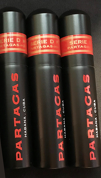 PARTAGAS SERIE D NO.5 A/T 15 Cigars (5 packs of 3 Cigars)