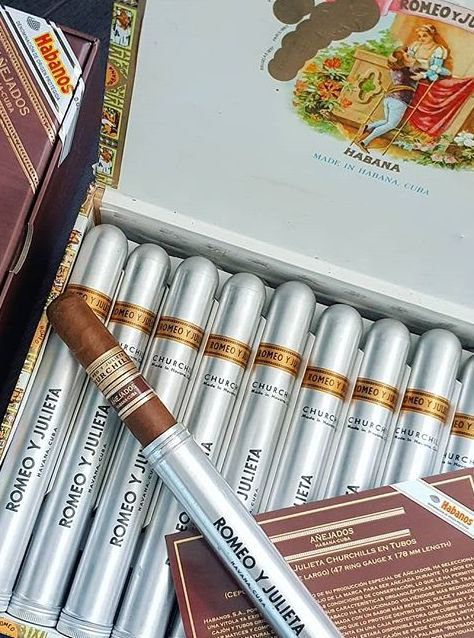 ROMEO Y JULIETA CHURCHILLS ANEJADO AT 25 Cigars